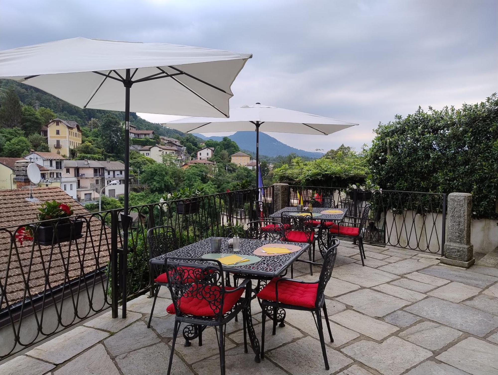 Guesthouse Giulietta E Romeo Cossogno Exteriér fotografie